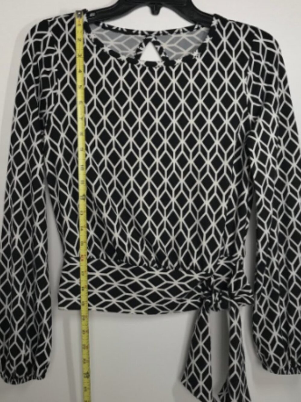 Women's L/S Top | Black/White Geometric & Side Tie - Picture 8 of 8